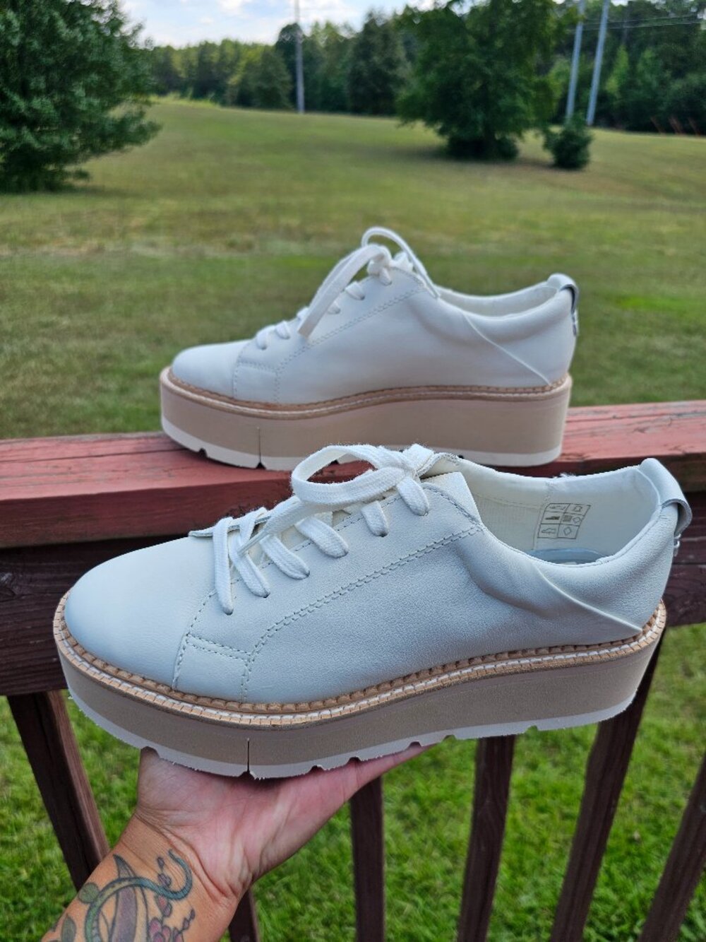 Dolce Vita Toyah leather Platform Sneakers